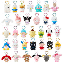 Carica l'immagine nel visualizzatore di Gallery, Japan Sanrio Carabiner Plush Doll Keychain (Heart)
