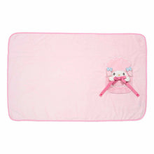 Carica l'immagine nel visualizzatore di Gallery, Japan Sanrio Foldable Plush Blanket