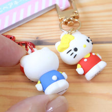Lade das Bild in den Galerie-Viewer, Japan Sanrio Pair Mascot Keychain
