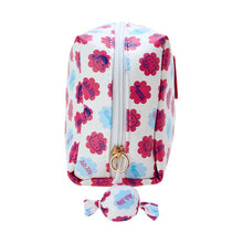 Carica l'immagine nel visualizzatore di Gallery, Japan Sanrio x Milky Pouch