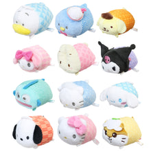 Carica l'immagine nel visualizzatore di Gallery, Japan Sanrio Pekkle / Tuxedo Sam / Pompompurin / My Melody / Marron Cream / Kuromi / Hangyodon / Dear Daniel / Cinnamoroll / Pochacco / Hello Kitty / Coro Coro Kuririn Mini Plush Doll (Japanese Pattern)
