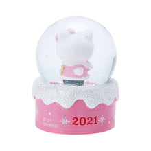 Carica l'immagine nel visualizzatore di Gallery, Japan Sanrio Hello Kitty / My Melody / Pompompurin / Kuromi / Cinnamoroll / Pochacco / Bad Badtz Maru / Keroppi / Tuxedo Sam / Hangyodon / Cogimyun / Wish Me Mell Mini Polyresin Snowball Snow Globe 2021