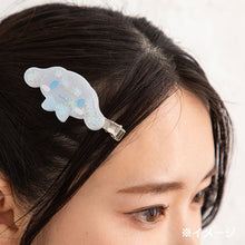 Load image into Gallery viewer, Japan Sanrio Hair Accessories Hair Clips (Shaka Shaka)
