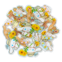 Afbeelding in Gallery-weergave laden, Japan Sanrio My Melody / Keroppi / Pompompurin / Hello Kitty / Cinnamoroll / Little Twin Stars Clear Flake Sticker Seal Pack (Summer) 2022 Design