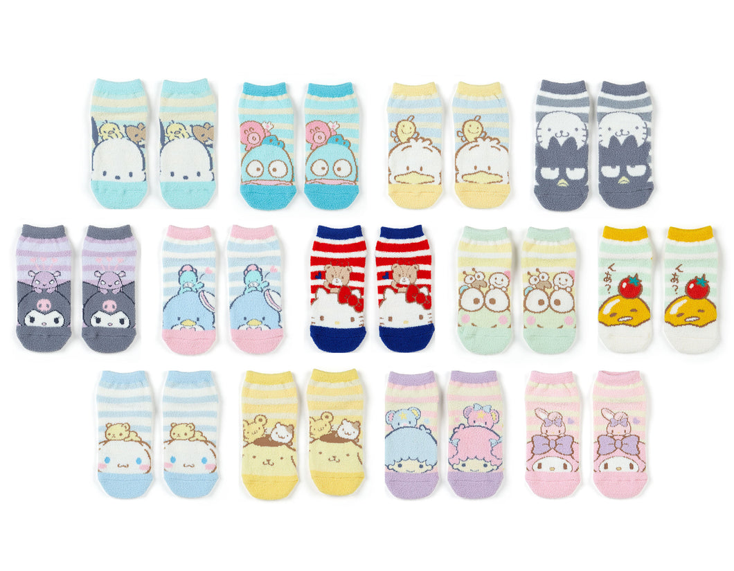 Japan Sanrio Hello Kitty / My Melody / Cinnamoroll / Gudetama / Pochacco / Pompompurin / Little Twin Stars / Kuromi Thick Ankle Socks