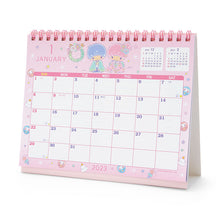 Lade das Bild in den Galerie-Viewer, Japan Sanrio Characters Mix / Pochacoo / My Melody / Kuromi / Little Twin Stars / Hello Kitty / Keroppi / Gudetama / Tuxedo Sam / Pompompurin / Cinnamoroll 2023 Desk Calendar