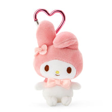 Carica l'immagine nel visualizzatore di Gallery, Japan Sanrio Carabiner Plush Doll Keychain (Heart)
