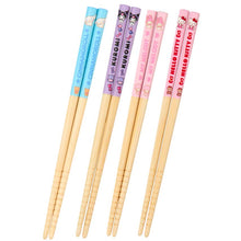 Lade das Bild in den Galerie-Viewer, Japan Sanrio Bamboo Chopsticks
