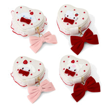 Carregar imagem no visualizador da galeria, Japan Sanrio Accessories Case (Shortcake)
