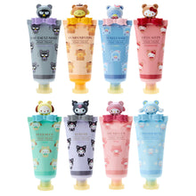 Afbeelding in Gallery-weergave laden, Japan Sanrio Hello Kitty / My Melody / Cinnamoroll / Kuromi / Pochacco / Pompompurin / Bad Badtz Maru / Tuxedo Sam Hand Cream 30g (Bear)
