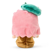 Carica l&#39;immagine nel visualizzatore di Gallery, Sanrio Plush Doll Keychain (Christmas)
