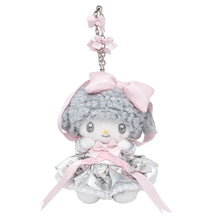 Lade das Bild in den Galerie-Viewer, Hong Kong Sanrio Plush Doll Keychain (Sliver Dreamy Ribbon)
