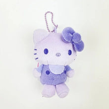 Carica l&#39;immagine nel visualizzatore di Gallery, Japan Sanrio Hello Kitty Plush Doll Keychain (Colorful)
