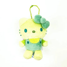 Carica l&#39;immagine nel visualizzatore di Gallery, Japan Sanrio Hello Kitty Plush Doll Keychain (Colorful)
