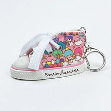 Lade das Bild in den Galerie-Viewer, Japan Sanrio Canvas Shoes Style Keychain Key Ring (Wrapping Pattern)
