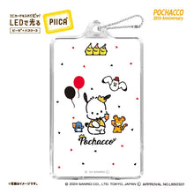 Carica l&#39;immagine nel visualizzatore di Gallery, Japan Sanrio Pochacco PIICA Card Holder Pass Case (35th Anniversary) White
