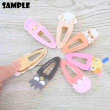 Lade das Bild in den Galerie-Viewer, Japan Sanrio Acrylic Hair Clip

