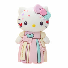 Carica l&#39;immagine nel visualizzatore di Gallery, Japan Sanrio Hello Kitty Mini Mascot Blind Box (Monochrome Girly Twin Outfit)
