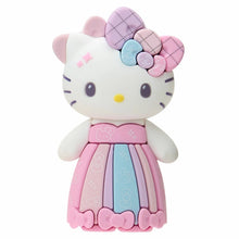 Carica l&#39;immagine nel visualizzatore di Gallery, Japan Sanrio Hello Kitty Mini Mascot Blind Box (Monochrome Girly Twin Outfit)
