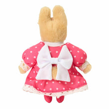 Carica l&#39;immagine nel visualizzatore di Gallery, Japan Sanrio Marron Cream Plush Doll Keychain
