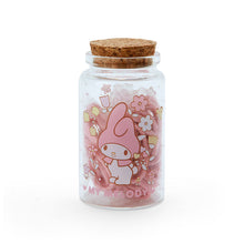 Afbeelding in Gallery-weergave laden, Japan Sanrio Mini Glass Bottle &amp; Hair Tie (Fashion Zakka)
