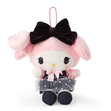 Lade das Bild in den Galerie-Viewer, Japan Sanrio Plush Doll Keychain (Throbbing Sweet Party)
