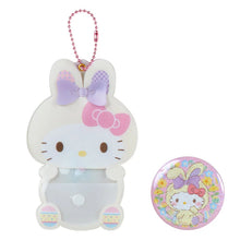 Lade das Bild in den Galerie-Viewer, Japan Sanrio Hello Kitty / My Melody / Kuromi / Pompompurin / Cinnamoroll / My Sweet Piano / Usahana / Marron Cream Badge Holder Keychain Blind Box (Easter Rabbit) 2024
