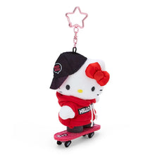 Cargar imagen en el visor de la galería, Japan Sanrio Plush Doll Keychain (Skater)
