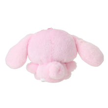 Cargar imagen en el visor de la galería, Japan Sanrio Plush Doll Keychain (Sakura)
