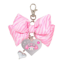 Carregar imagem no visualizador da galeria, Japan Sanrio Keychain Blind Box (Monotone Animal)
