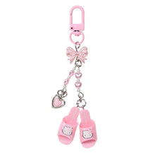 Load image into Gallery viewer, Japan Sanrio Hello Kitty Keychain Blind Box (Miniature Quilt)
