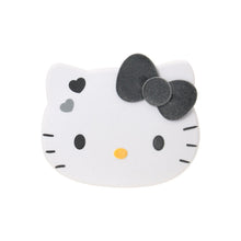 Lade das Bild in den Galerie-Viewer, Japan Sanrio Pocket Mirror and Comb (Flocking)
