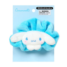 Carica l'immagine nel visualizzatore di Gallery, Japan Sanrio Plush Mascot Scrunchie Hair Tie
