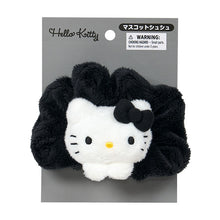 Carica l'immagine nel visualizzatore di Gallery, Japan Sanrio Plush Mascot Scrunchie Hair Tie

