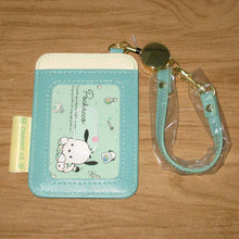 Cargar imagen en el visor de la galería, Japan Sanrio Reel Card Holder Pass Case
