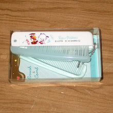 Carica l'immagine nel visualizzatore di Gallery, Japan Sanrio Compact Pocket Comb
