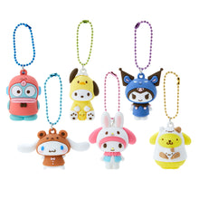 Lade das Bild in den Galerie-Viewer, Japan Sanrio My Melody / Kuromi / Hangyodon / Cinnamoroll / Pompompurin / Pochacco PVC Masoct Keychain (Cosplay)
