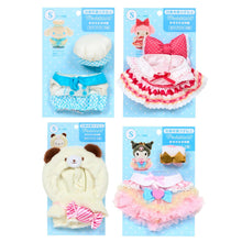 Cargar imagen en el visor de la galería, Japan Sanrio Plush Doll Accessories - Clothes (Pitatto / S)
