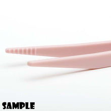 Load image into Gallery viewer, Japan San-X Rilakkuma / Sumikko Gurashi Plastic Snack Tongs
