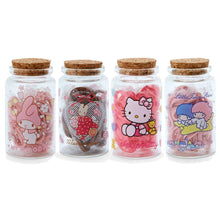 Afbeelding in Gallery-weergave laden, Japan Sanrio Mini Glass Bottle &amp; Hair Tie (Fashion Zakka)
