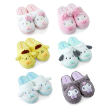 Afbeelding in Gallery-weergave laden, Japan Sanrio Plush Slippers Room Shoes
