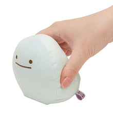 Lade das Bild in den Galerie-Viewer, Japan San-X Sumikko Gurashi Tsuchinoko Pull Back Toy Plush Doll (Alien)
