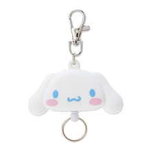 Cargar imagen en el visor de la galería, Japan Sanrio Reel Keychain (Face)
