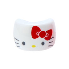 Cargar imagen en el visor de la galería, Japan Sanrio Hello Kitty / My Melody / Cinnamoroll / Pompompurin / Kuromi / Pekkle / Keroppi / Tuxedo Sam Ring Blind Box (Vivid Color)
