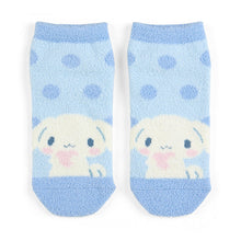 Carregar imagem no visualizador da galeria, Japan Sanrio Thick Ankle Socks (Dots)
