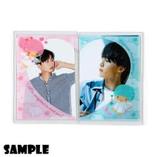 Lade das Bild in den Galerie-Viewer, Japan Sanrio Photo Card Holder Pass Case (Heart)
