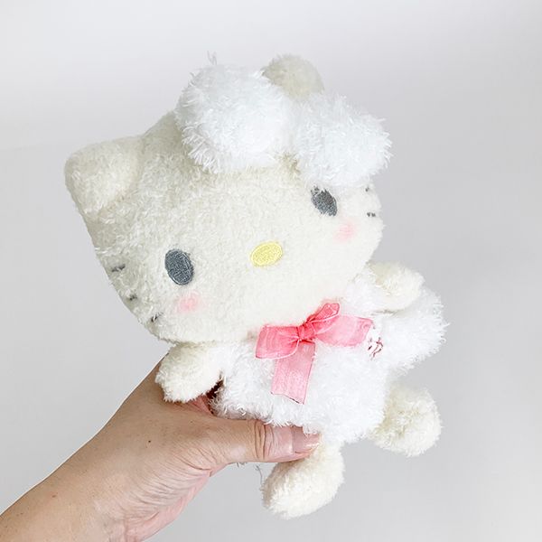 Japan Sanrio Hello Kitty / My Melody / Kuromi / Pompompurin / Cinnamoroll / Pochacco / Hangyodon Plush Doll (White)