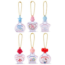 Carica l&#39;immagine nel visualizzatore di Gallery, Japan Sanrio Hello Kitty / My Melody / Little Twin Stars / Tuxedo Sam / Cinnamoroll / Marron Cream Perfume Style Mascot Keychain
