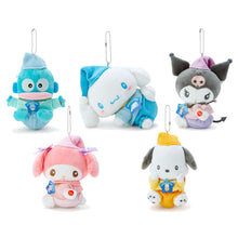 Cargar imagen en el visor de la galería, Japan Sanrio My Melody / Cinnamoroll / Kuromi / Pochacco / Hangyodon LED Light Plush Doll Keychain (Pajama)
