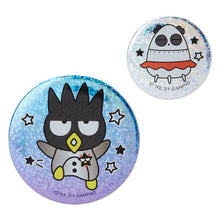 Lade das Bild in den Galerie-Viewer, Sanrio Bad Badtz Maru XO Badge Pin Brooch Set (Space)
